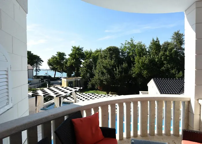 Apartments Villa Zlatko