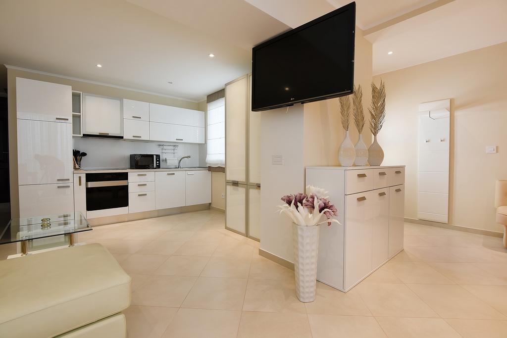 Zlatko Appartement *